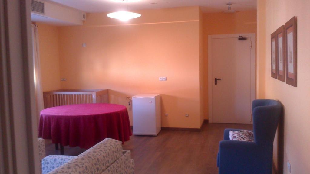 Posada La Casona De Valbuena Valbuena De Duero Phòng bức ảnh