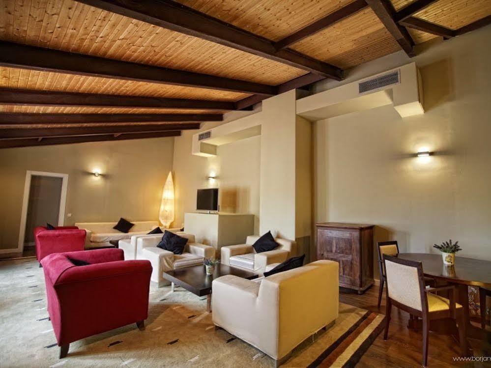 Posada La Casona De Valbuena Valbuena De Duero Ngoại thất bức ảnh